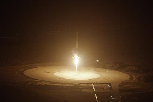 B1019 performs the first ever landing of an orbital class rocket