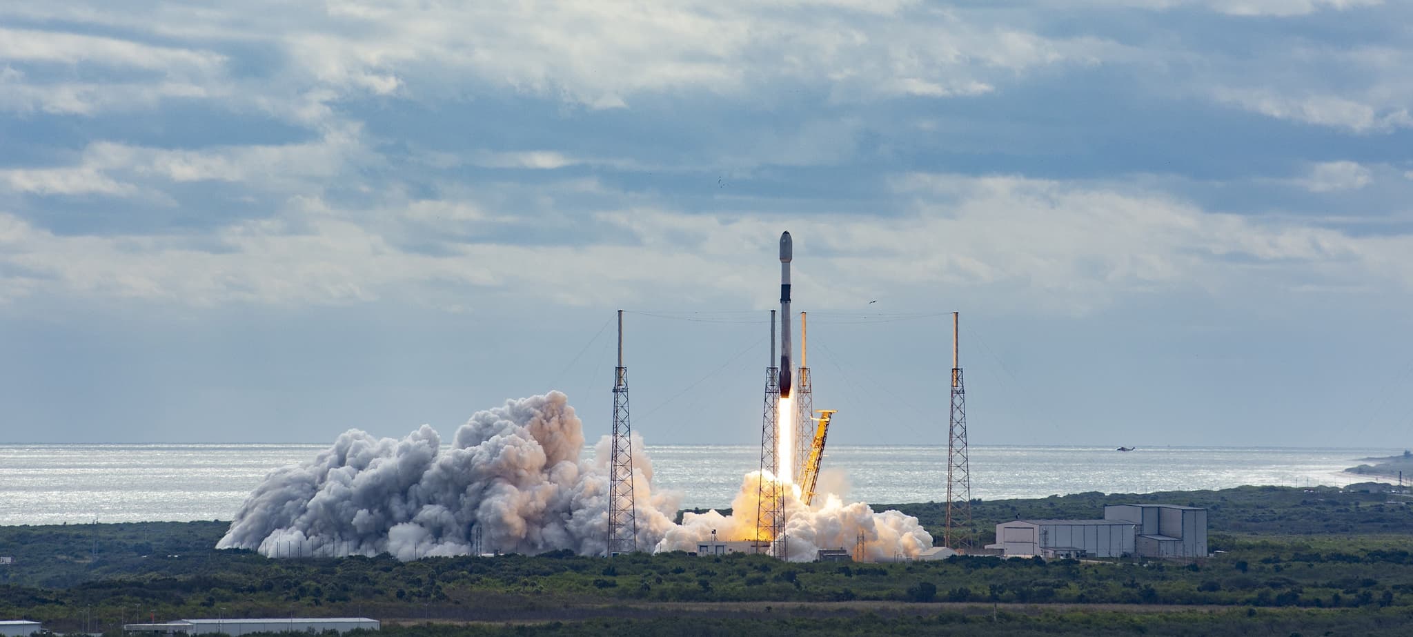 Falcon 9 during liftoff